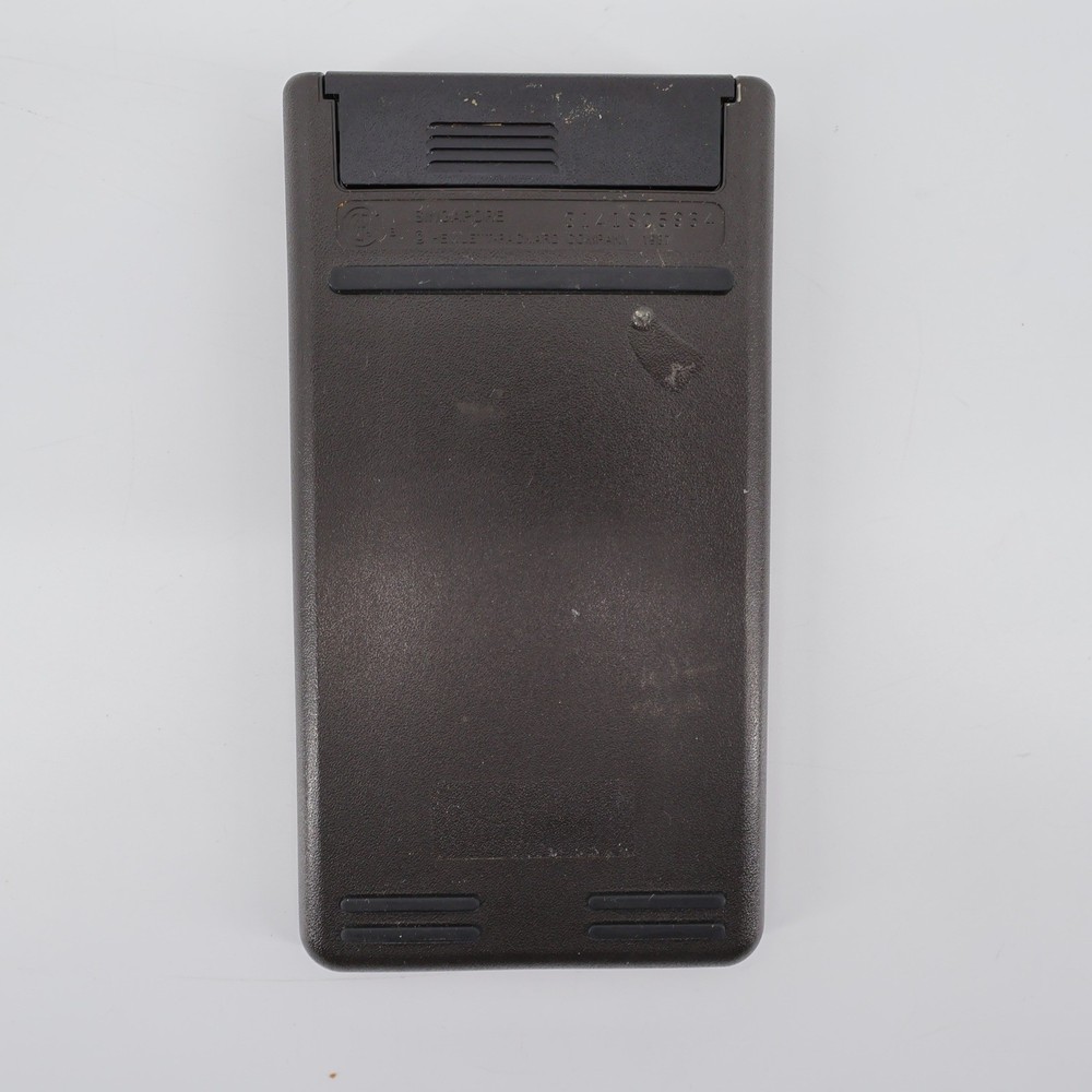 Hewlett Packard HP-20S Scientific Calculator Includes Case