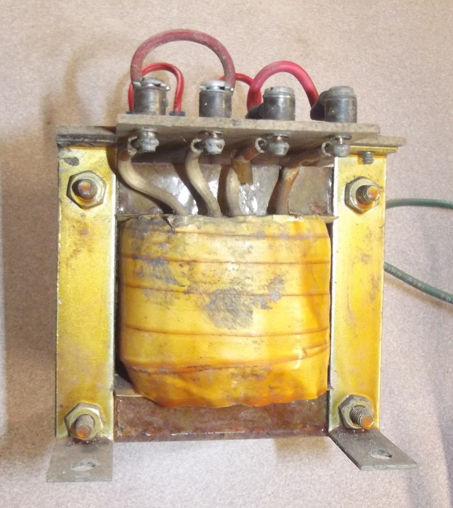 Large Transformer 120 Volt to 6 / 12 Volt READ Descriptiom