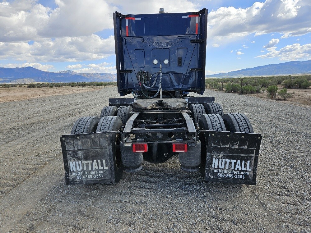 2018 International LT # 4401