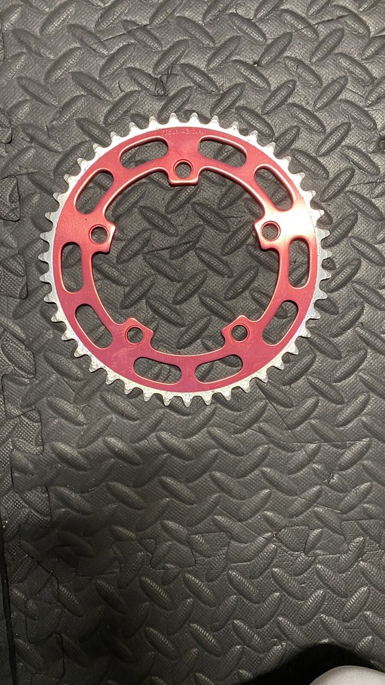 suntor chainring 43T Red old school