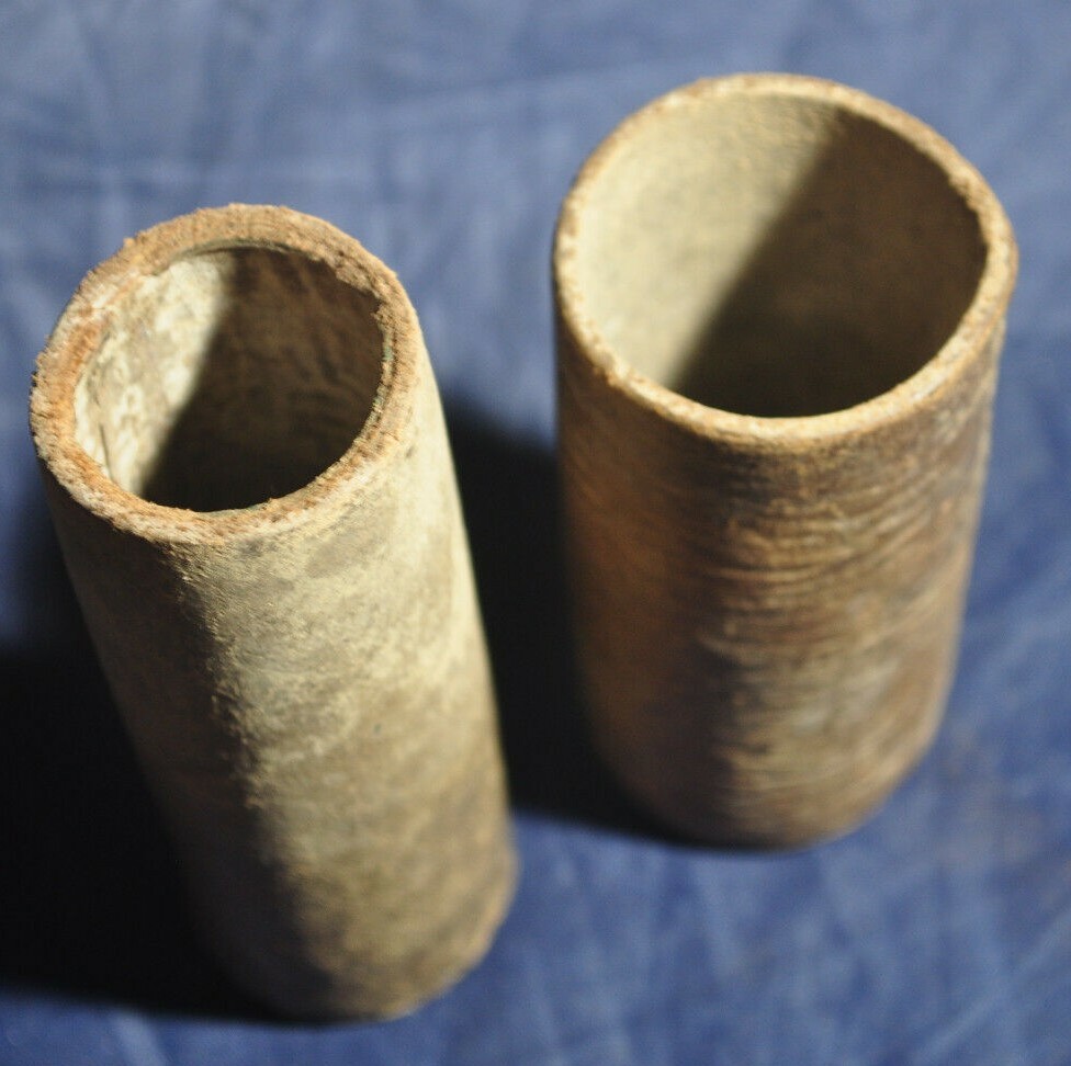 VINTAGE Leather Case for a Bottle?