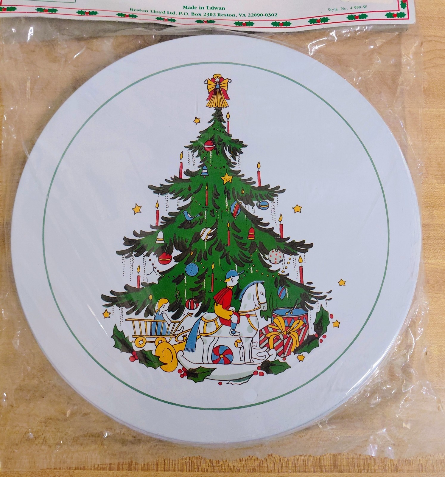NOS Stove Burner Covers Christmas Tree Design Enamel Set of 4 Vintage 8" & 10"
