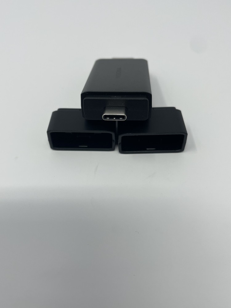 Insignia USB 3.2 SD and microSD Memory Card Reader