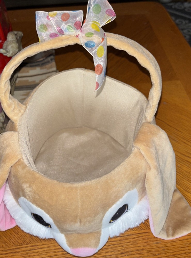 Easter Basket By Hug Fun
