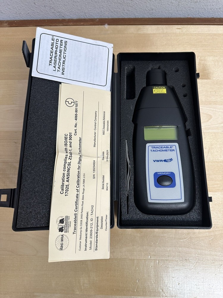 VWR Touchless Traceable Digital Tachometer 23609-212