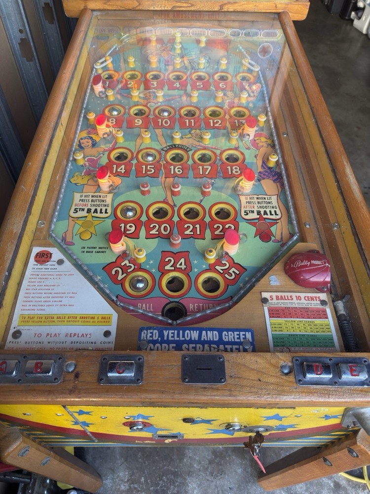 bingo/Pinballs Machine From 1957 /showtime
