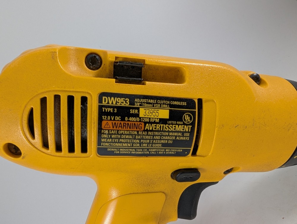 DEWALT Bundle Pack – DW972 & DW953 Cordless Drill & Driver Set