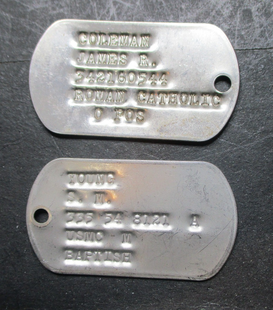 🪖🪖🪖🪖 2 Different Vintage Military Dog Tags 🪖🪖🪖🪖