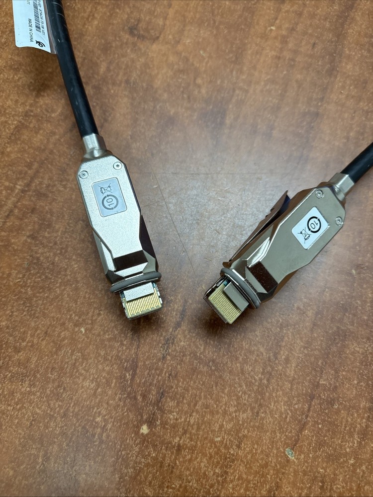 Genuine Cisco StackWise-320 Type 3 50CM Stacking Cable STACK-T3-50CM