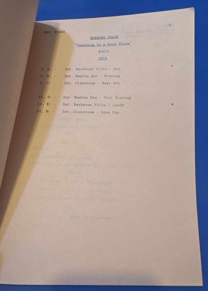 EVENING SHADE TEACHING IS A GOOD THING SET USED SCRIPT FIRST DRAFT BURT REYNOLDS