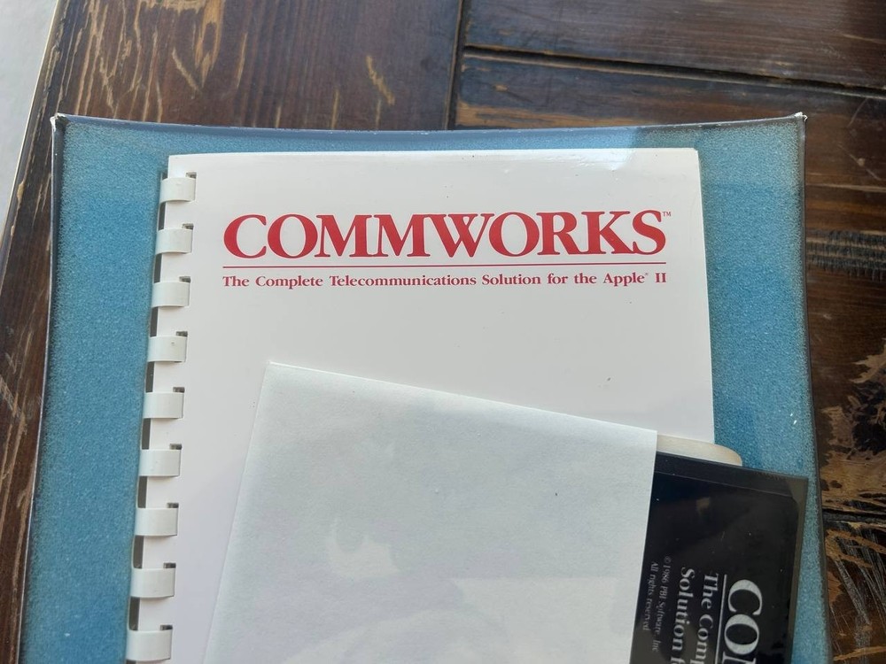 COMMWORKS PBI software Apple II Macintosh. Tlecommunications Solution 1986 year