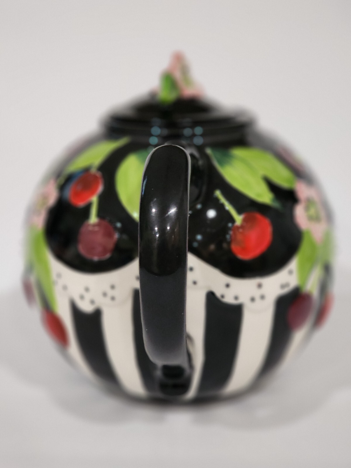 Blue Sky ICING ON THE CAKE Cherry Teapot Ceramic Floral Black White Engelbreit