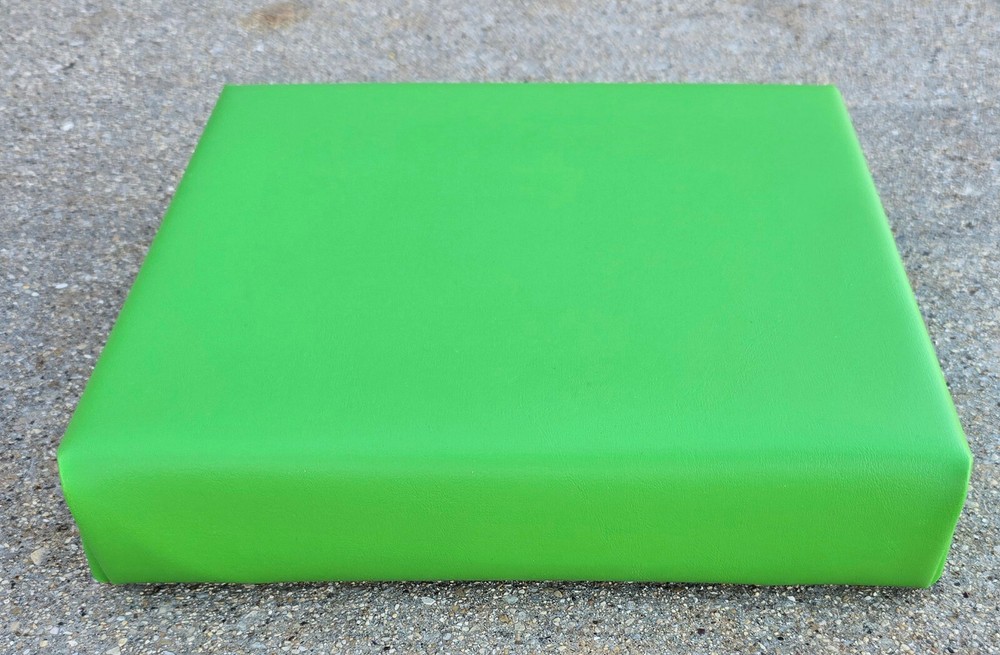 SNAP-ON TOOLS CREEPER JCW67 REPLACEMENT HEADREST FOAM PAD GREEN NIB
