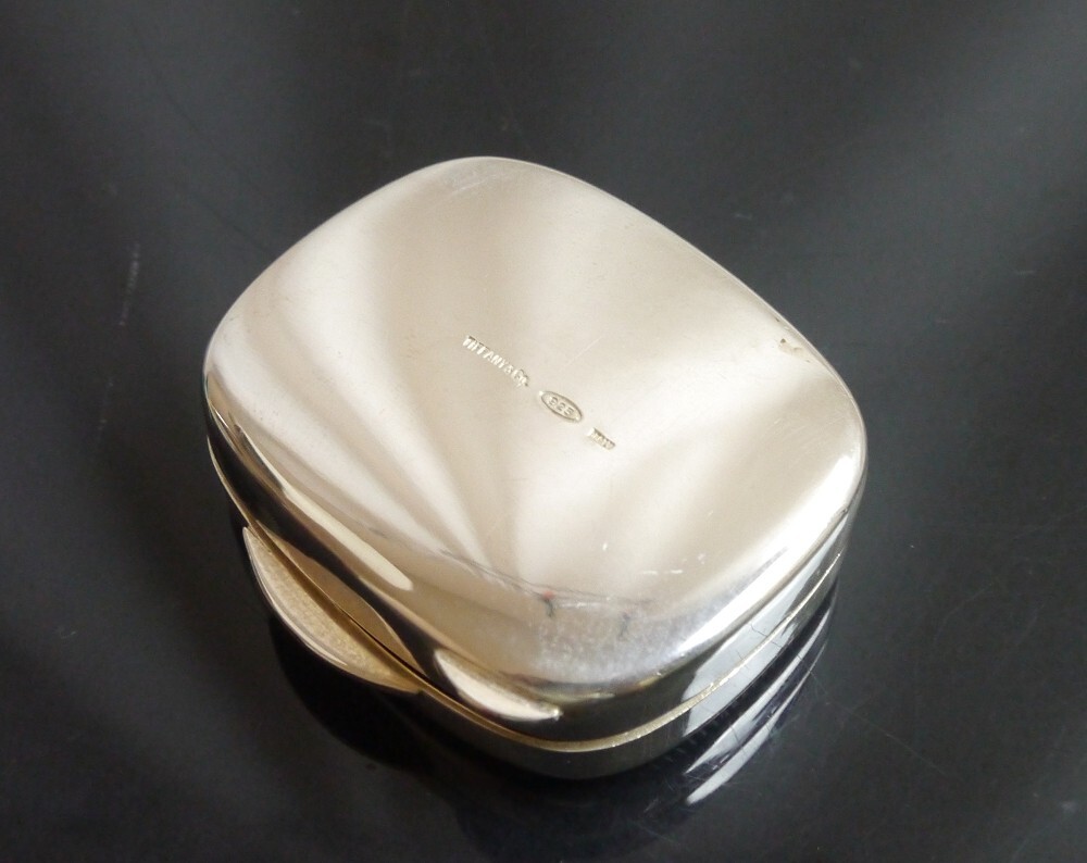 Authentic Tiffany & Co. Pill Case Vintage Sterling Silver #9404