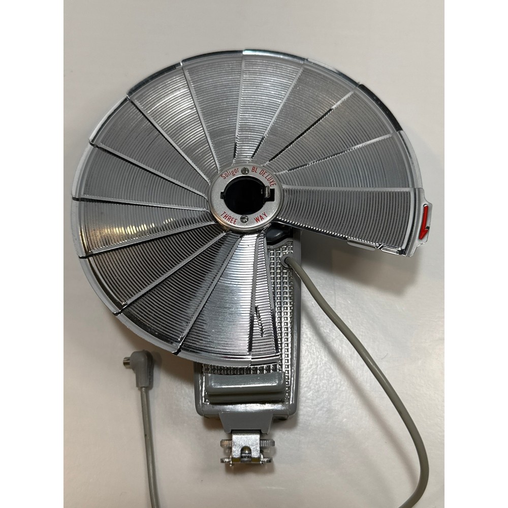 Vintage Soligor BL Deluxe Flash Gun Folding Three Way