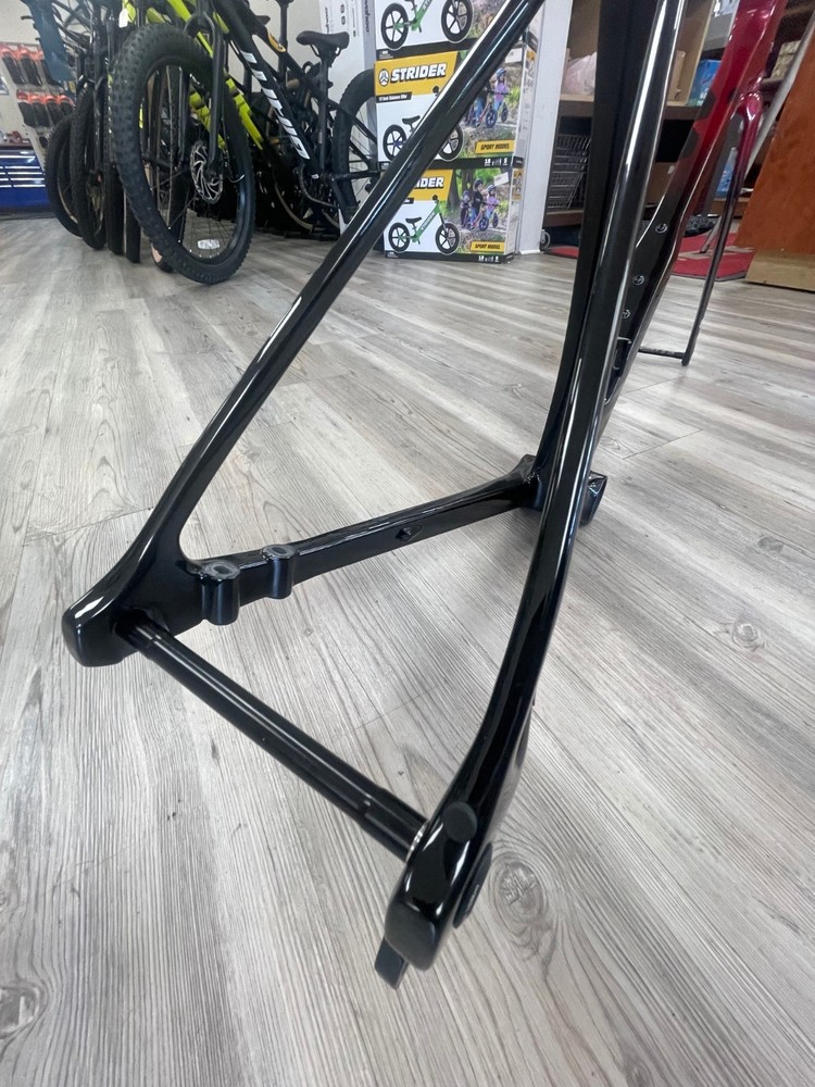 3T Strada Frameset - 56cm - Red
