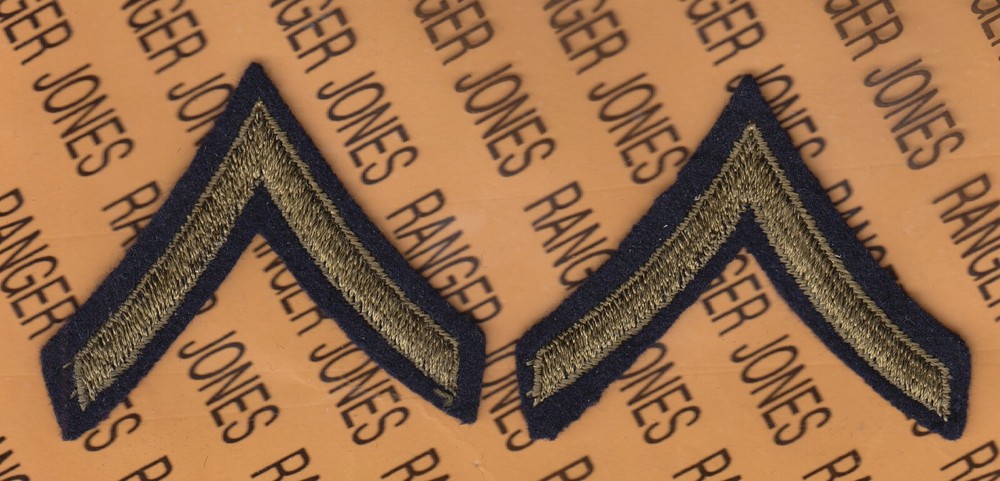 US Army World War II Private First Class PFC E-3 wool ~3.25" rank patch set c/e