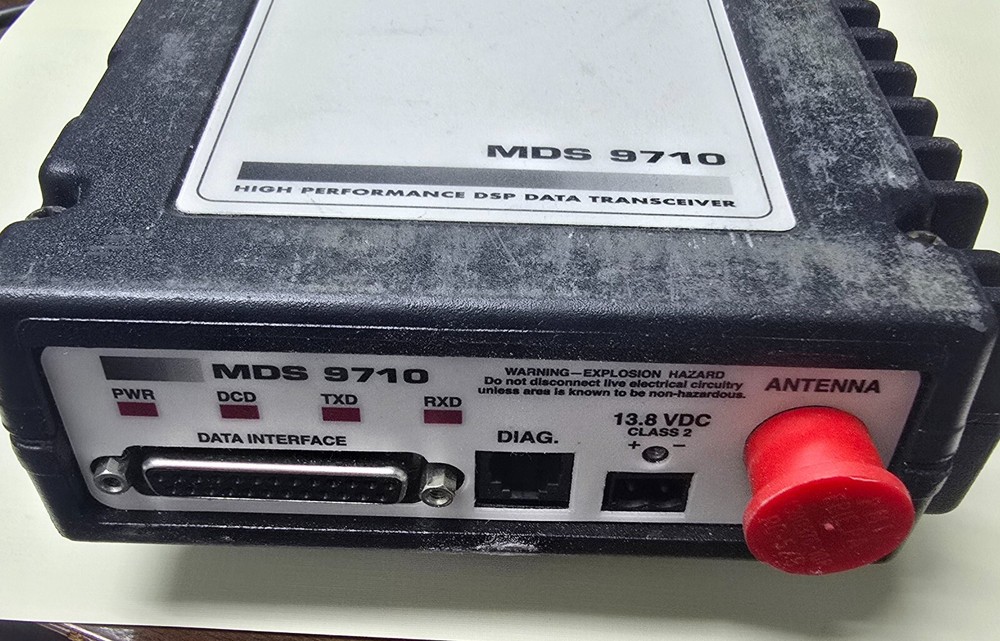 MDS 9710 HL DATA TRANSCEIVER HIGH PERFORMANCE DSP DATA TRANSCEIVER 13.8VDC