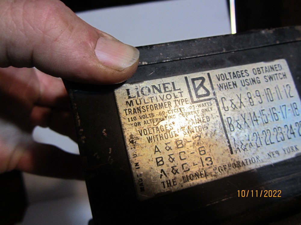 LIONEL MULTIVOLT TRANSFORMER TYPE B PRE WAR UNIT