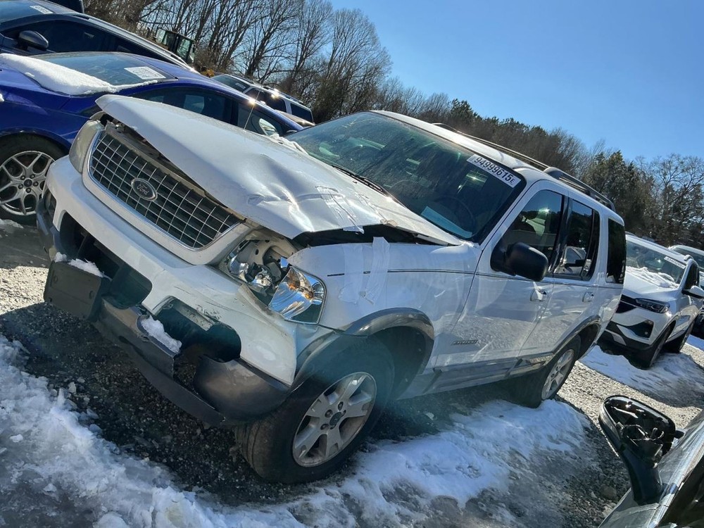 EXPLORER 2004 Glove Box 4945208