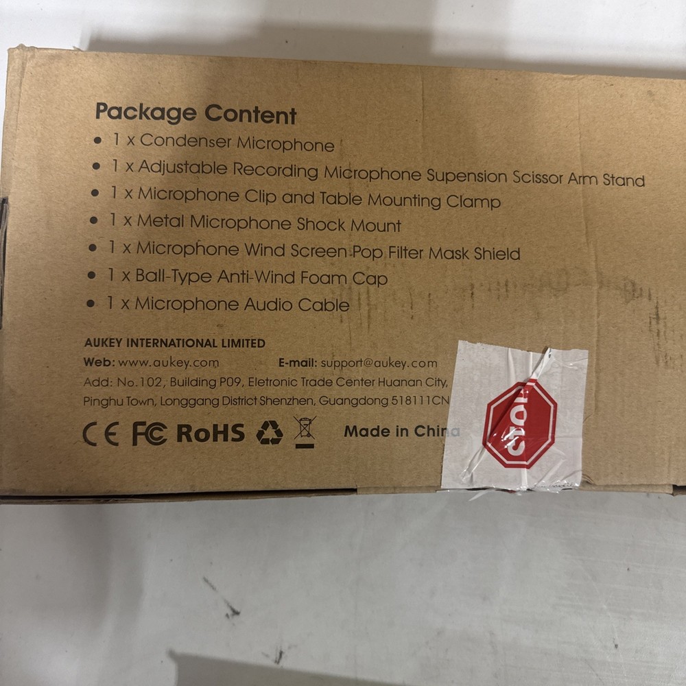 Aukey Studio / Gaming Microphone Model: GD-G1 / J4