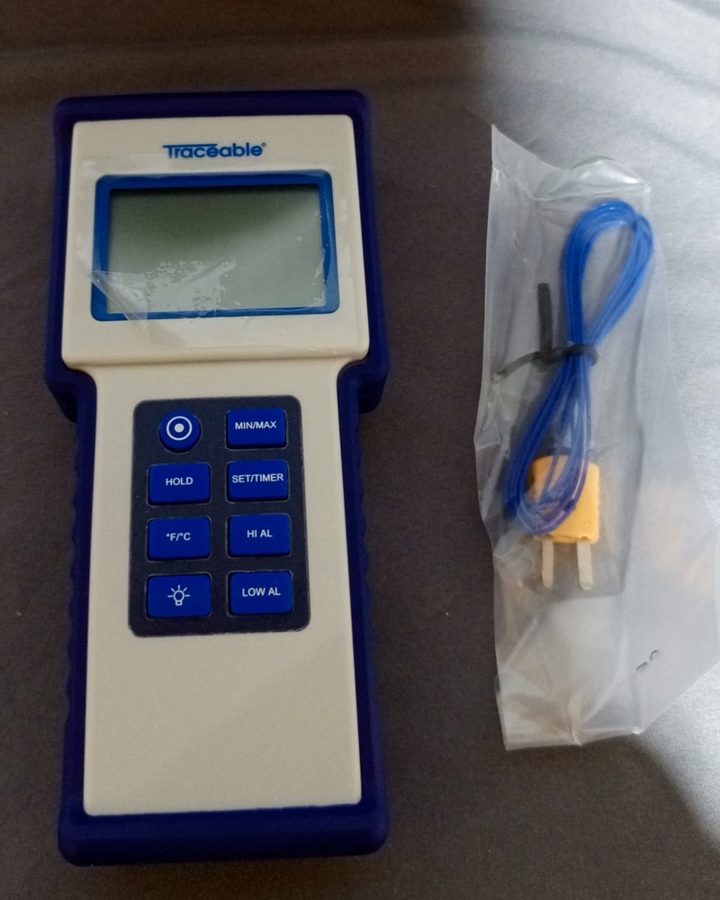 Traceable Thermometer Type-K 4015TR 91210-30