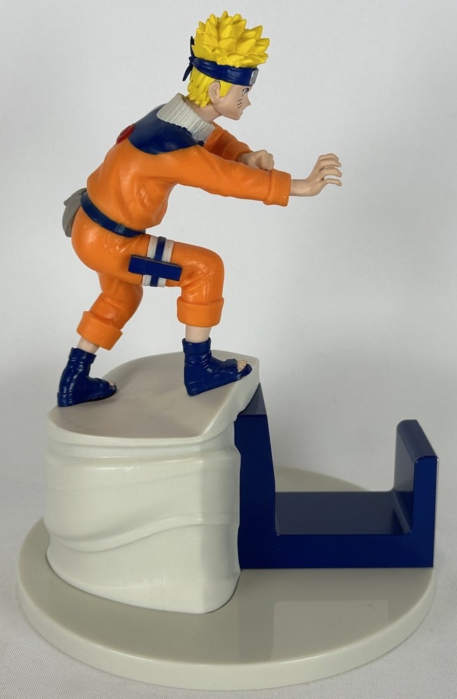 NARUTO VINTAGE 2002 CONTROLLER STAND HOLDER