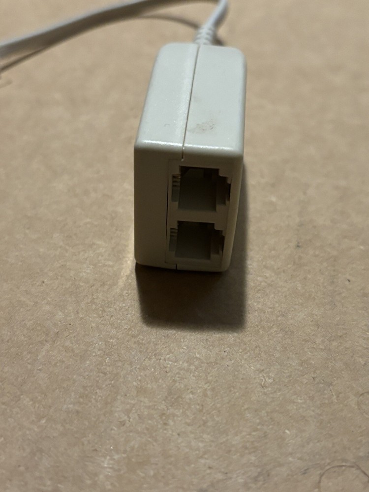 Used 2WIRE BEIGE DSL FILTER FOR SINGLE-LINE PHONE