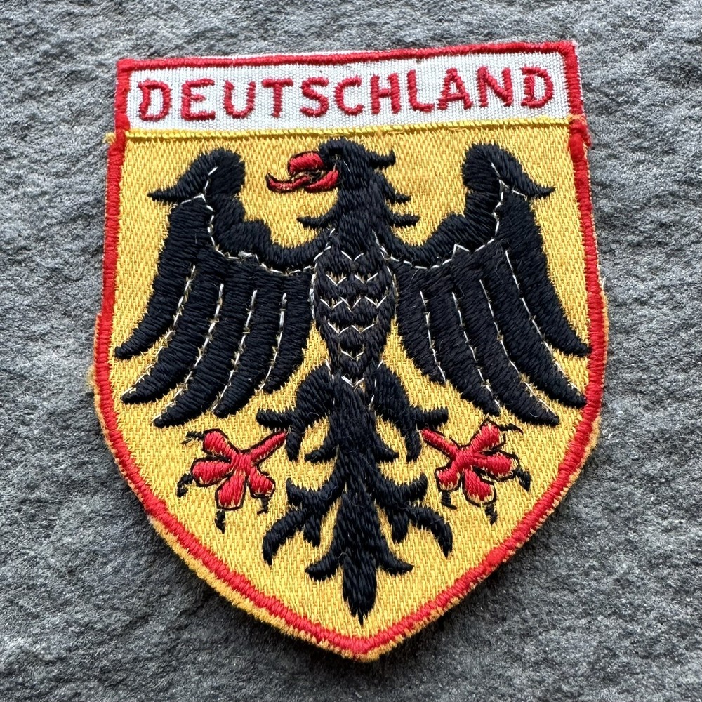 ORIGINAL Post WWII Post War Era German Deutschland Shield Crest Patch - Nice