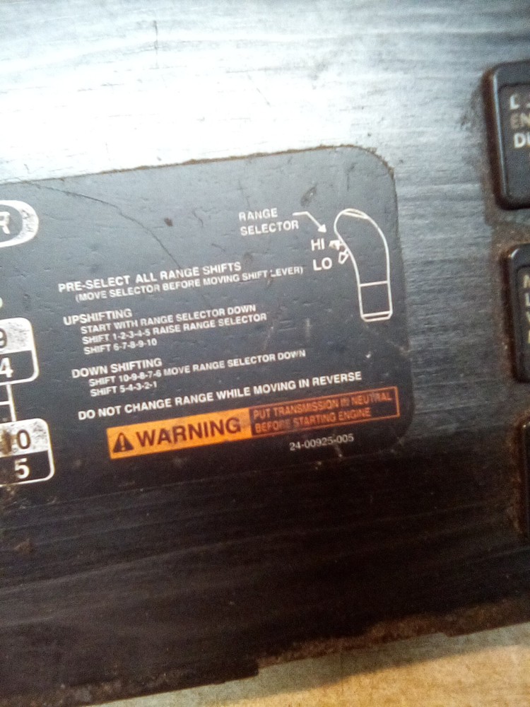 Freightliner Century Dash Switch Panel 24-00925-005