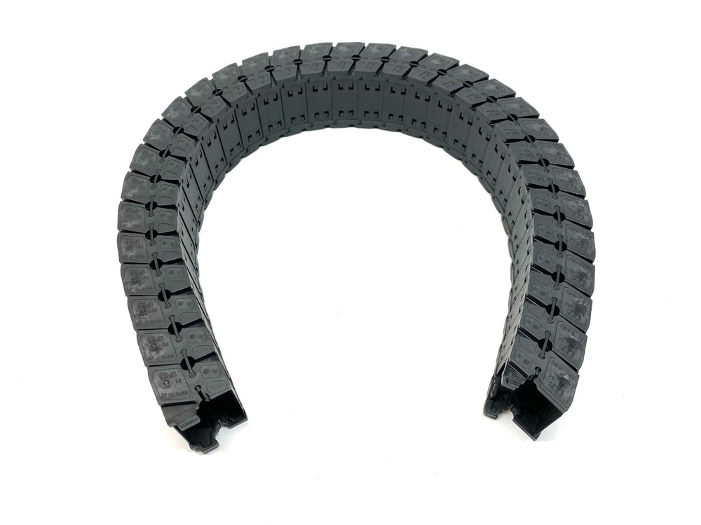Igus E6-29 E-Chain Inner Width: 40mm, Inner Height 27mm, 635mm Long