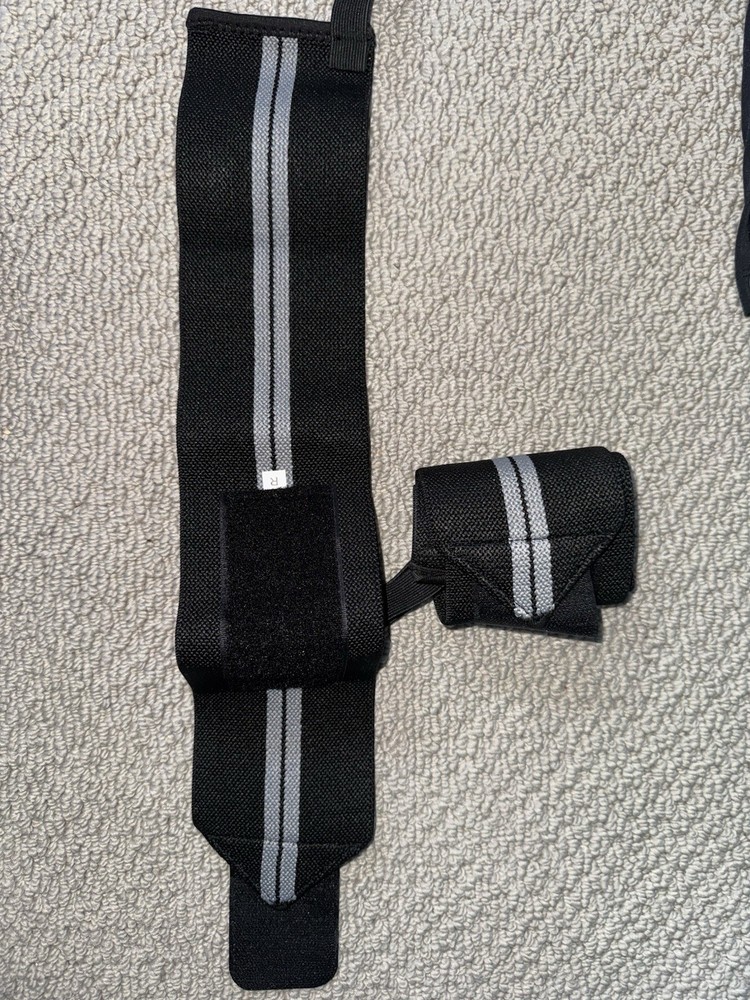 Wrist Wraps Men Medium Compression Support for Weight/power lifting Black Pair