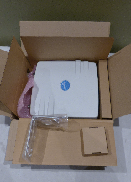 COMNET NETWAVE INDUSTRIAL GRADE HIGH PERFORMANCE WIRELESS RADIO NW10