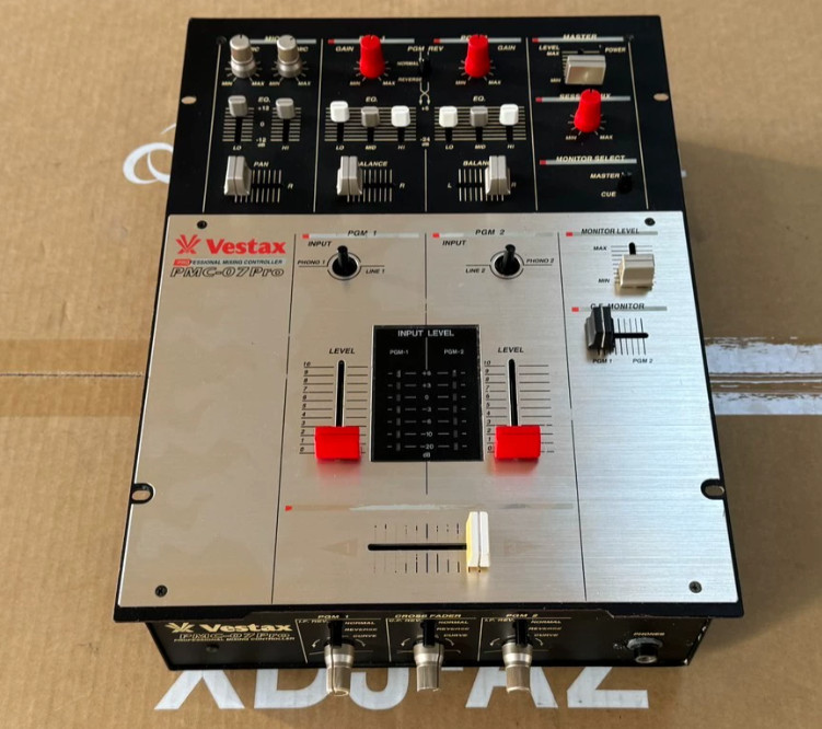 1pcs Vestax PMC-07PRO Mixing Console