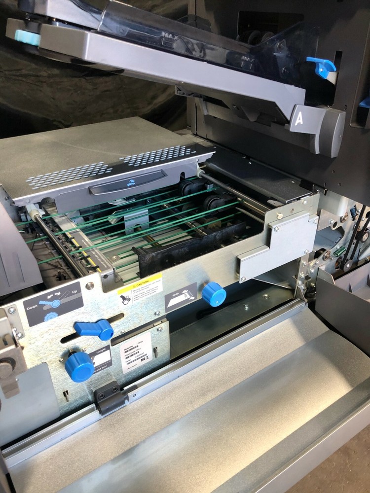 Pitney Bowes DI950 FASTPAC Inserting Machine - Document Printer, Folder, Sealer