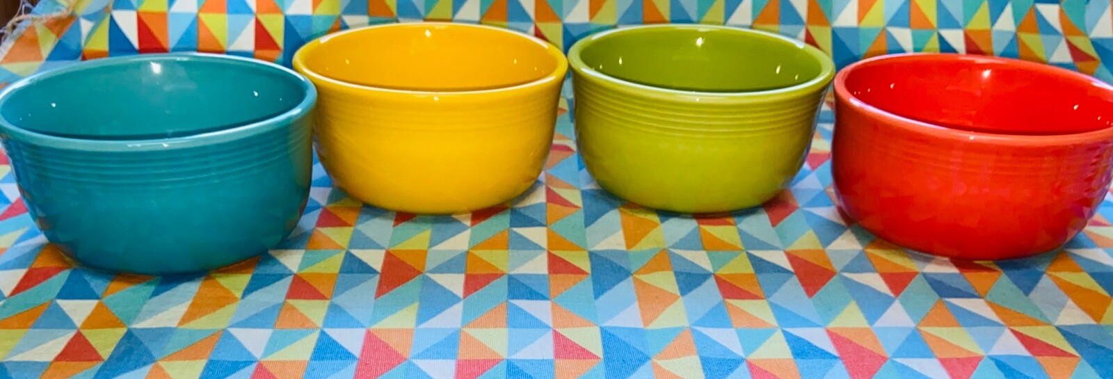 NEW mixed bright color set 4 FIESTA WARE GUSTO BOWLS 28 oz free shipping
