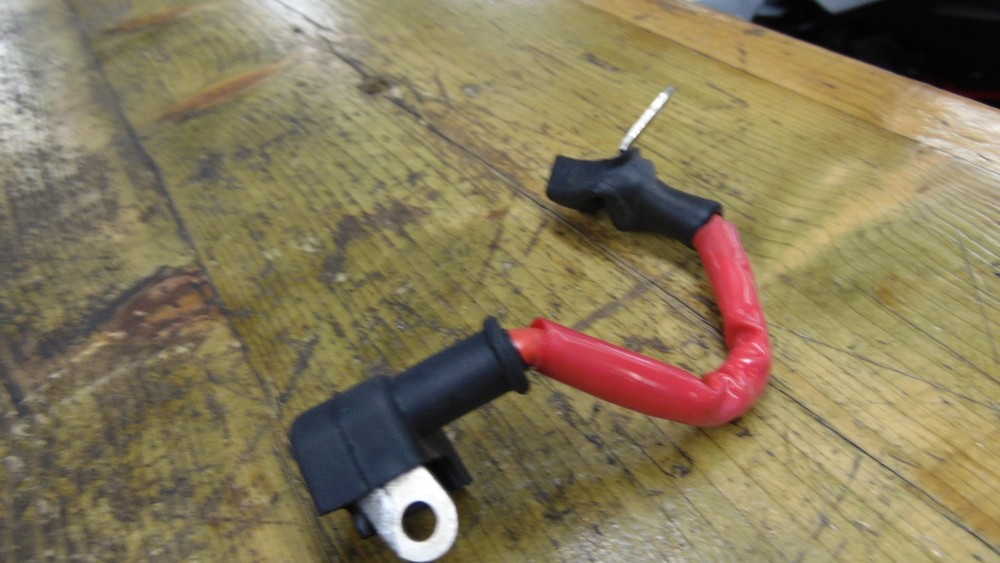 YAMAHA YZF600R THUNDERCAT BATTERY POSITIVE LEAD