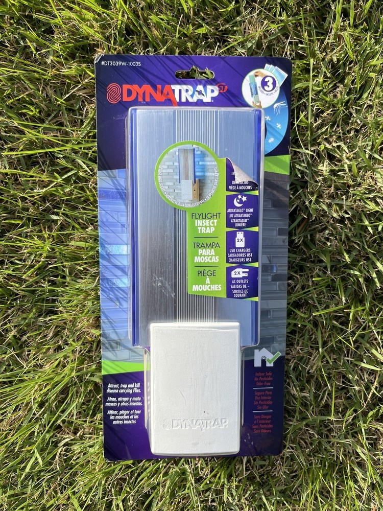DynaTrap Flylight Insect Trap Adhesive Insert Refill 1 Pack DT3039W-1003S