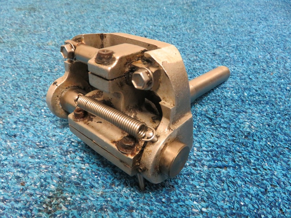 Hobart 2912 PIVOTING INTERLOCK PLATEASSEMBLY