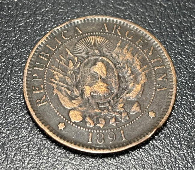 1891  Argentina Dos Centavos OBV Freedom Head