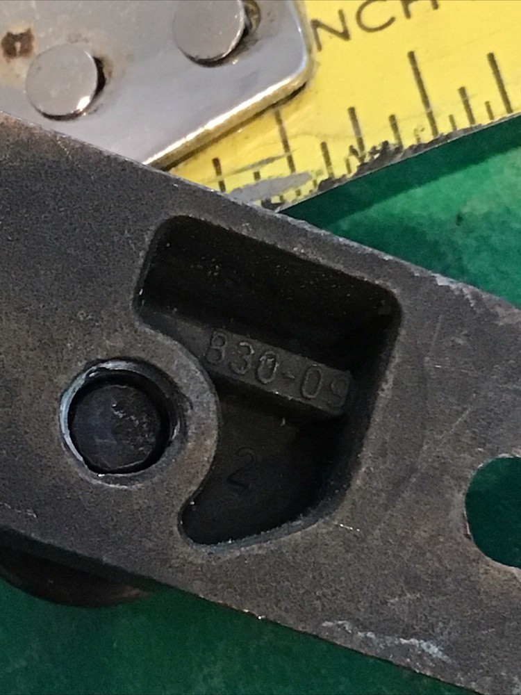 Single (1) Grass 830-09 Bronze Hinge Mounting Plate Only Hard Find