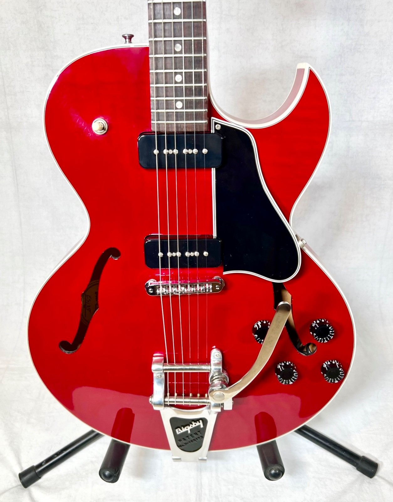 EXCELLENT 1995 USA GIBSON (P-100 MODEL) ES-135 ES135 ELECTRIC GUITAR & OHSC L@@K
