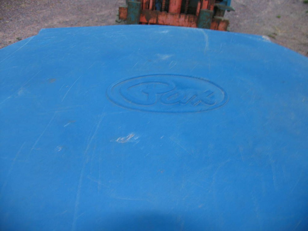 Pax Plastic Pig Hog Waterer Sheep Goat