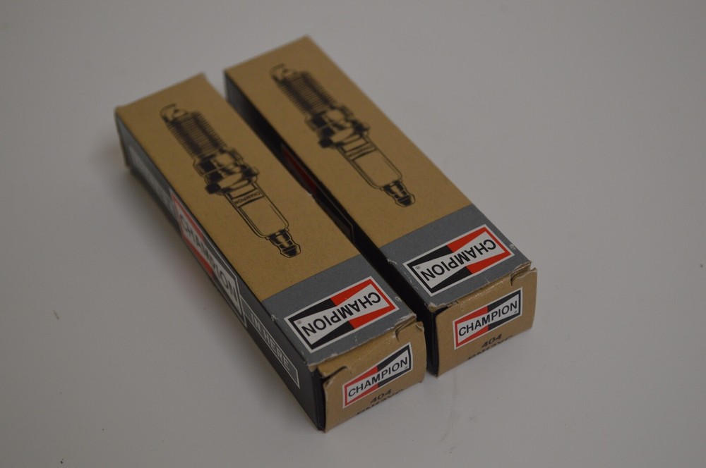 Champion Spark Plug | RN12YC | 404 | 2 Set