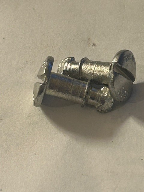 4332 Panel Fastener