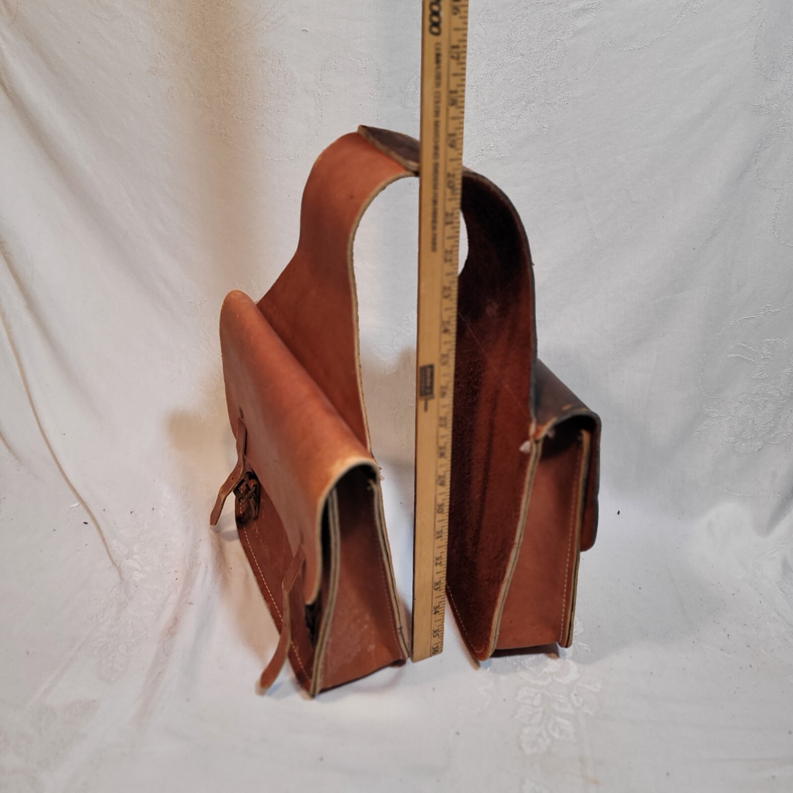 Vintage Leather Saddlebags Horse Western Gear Satchel Tack, read