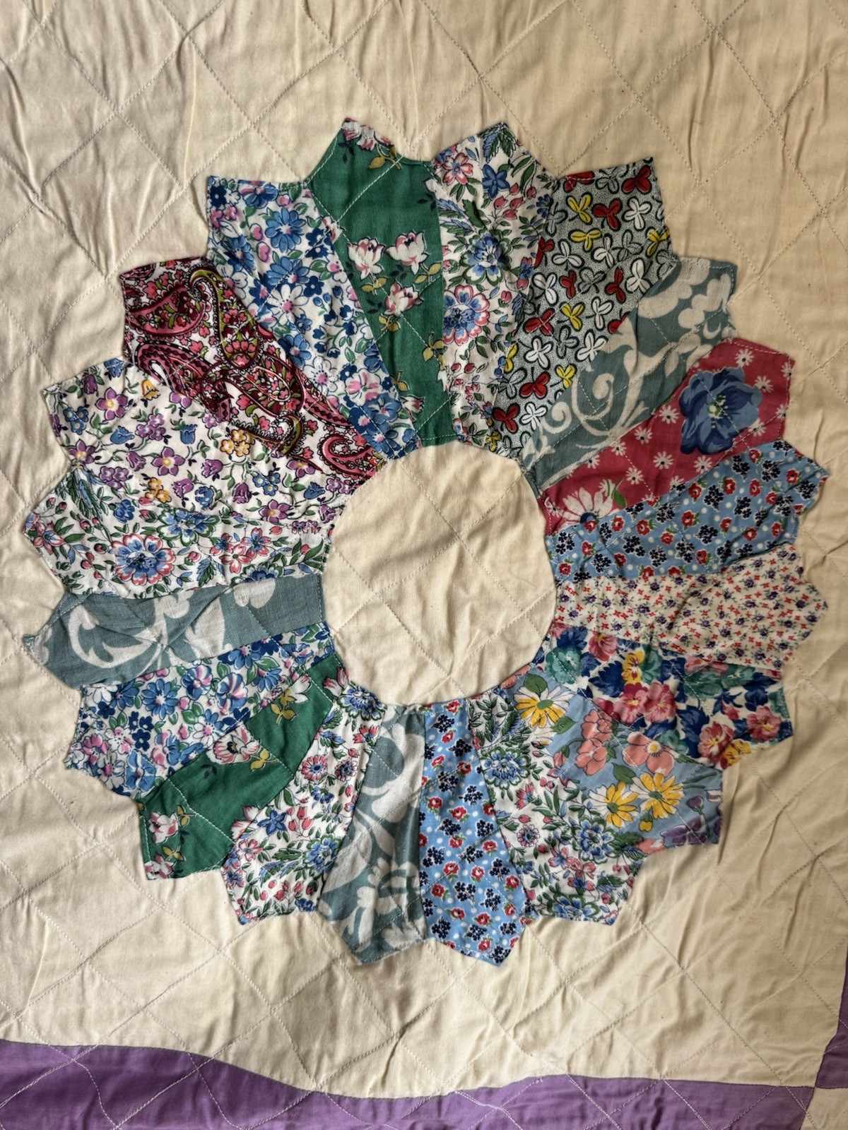 Vintage Dresden Plate Patchwork Quilt Blanket 1940s 1950s Feedsack 89x89