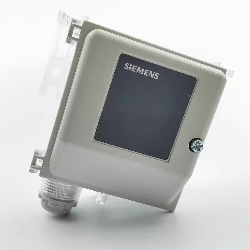 1pcs New SIEMENS Duct Pressure Difference Sensor QBM2130-1U