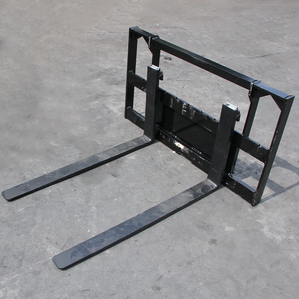 MachPro Skid Steer Pallet 2500lbs 35.5" Skid Steer Pallet Fork Attachment