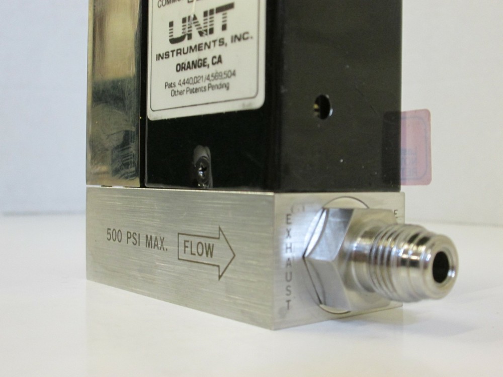 Unit UFC-1400A Mass Flow Controller, NH3, 1.5 SLM